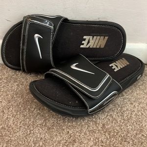 Nike slides